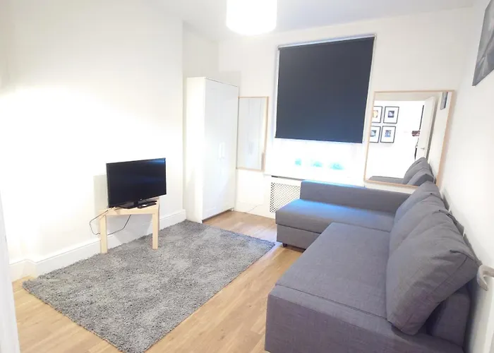 Deluxe Tower Bridge Apartments